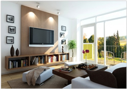Ambiente decorado com painel de madeira, estante e acabamento em tons neutros