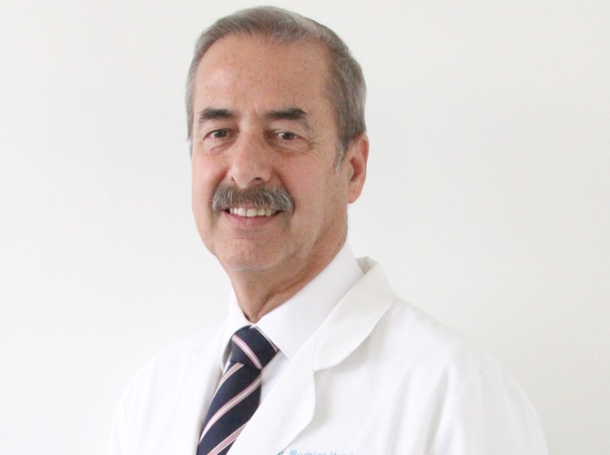 Dentista del equipo de Clínica Dental Rancagua