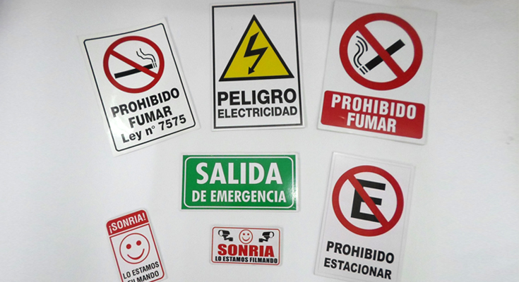 Stickers de señalética: prohibido fumar, peligro electricidad y salida de emergencia