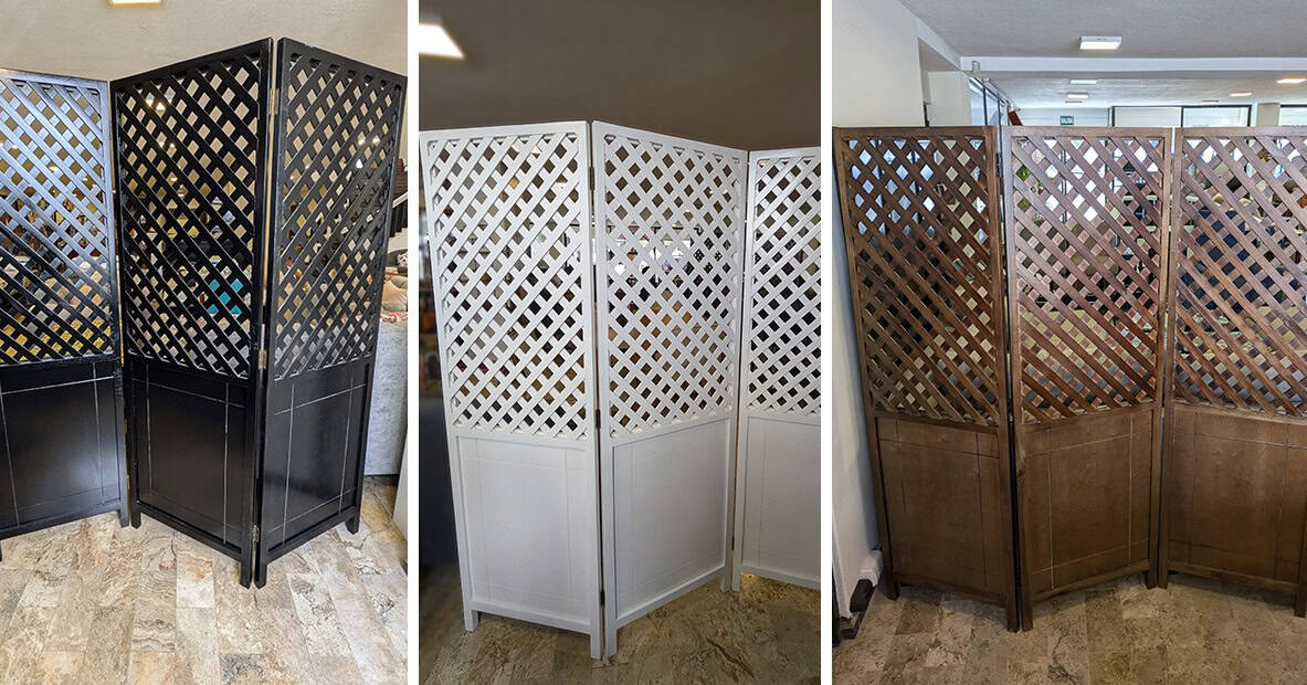 Biombos divisores de ambientes en tres acabados de madera, fabricados por JD's Muebles Cuenca